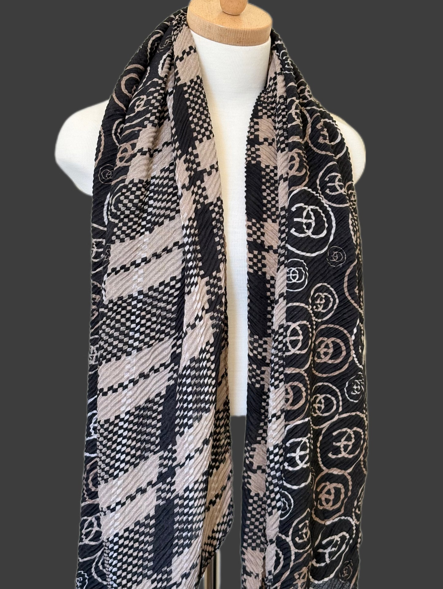 Black and Beige Crinkle Viscose Scarf