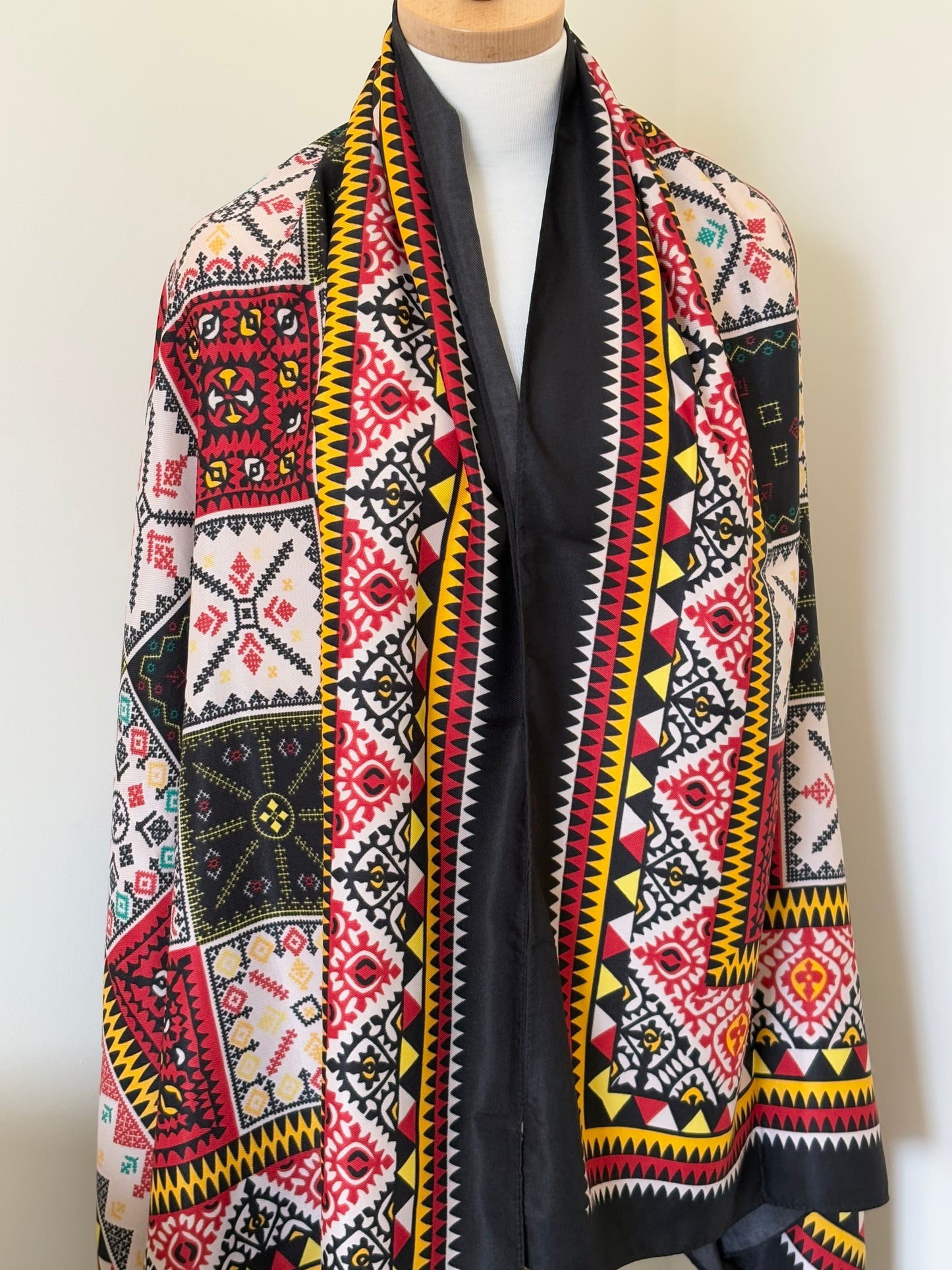 Black and Red Thick Polyester Scarf
