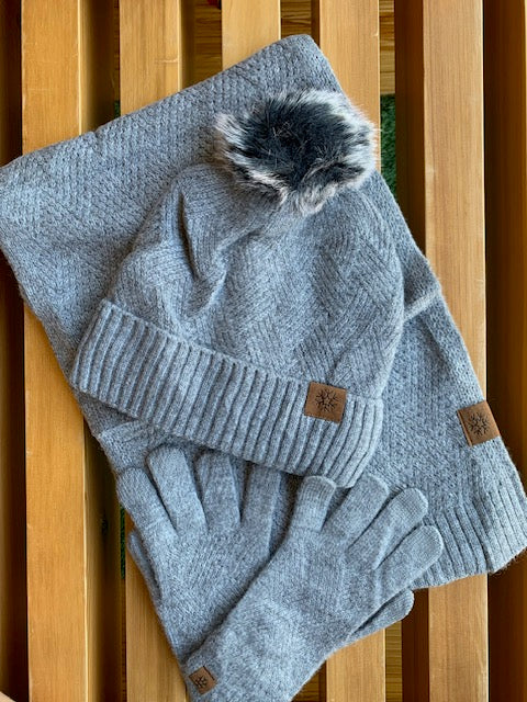 3 pieces set shawl beanie gloves
